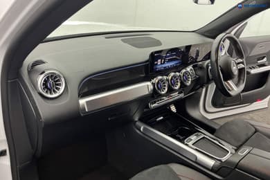 Mercedes-Benz GLB Amg Line Automatic Diesel SUV - Stock Number (1676444) - 9th supplementary image