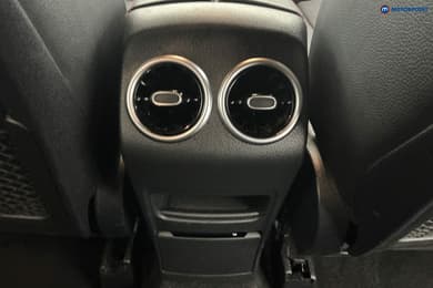 Mercedes-Benz GLB Amg Line Automatic Diesel SUV - Stock Number (1676444) - 10th supplementary image