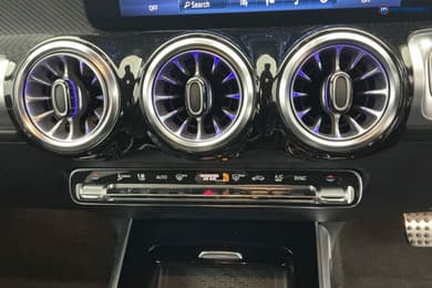 Mercedes-Benz GLB Amg Line Automatic Diesel SUV - Stock Number (1676444) - 18th supplementary image