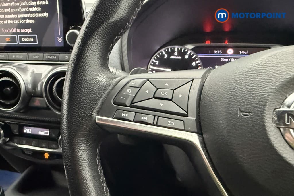 Nissan Juke Tekna Automatic Petrol SUV - Stock Number (1680783) - 8th supplementary image