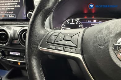 Nissan Juke Tekna Automatic Petrol SUV - Stock Number (1680783) - 8th supplementary image