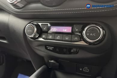Nissan Juke Tekna Automatic Petrol SUV - Stock Number (1680783) - 13th supplementary image