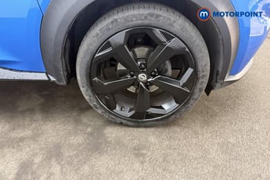Nissan Juke Tekna Automatic Petrol SUV - Stock Number (1680783) - 22nd supplementary image