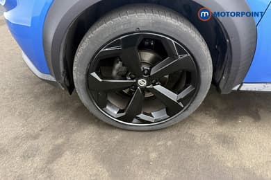 Nissan Juke Tekna Automatic Petrol SUV - Stock Number (1680783) - 25th supplementary image