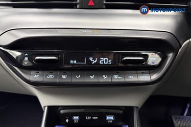 Hyundai I20 Tech Line Automatic Petrol Hatchback - Stock Number (1684684) - 16th supplementary image