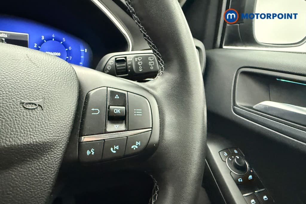 Ford Focus Active Vignale Automatic Petrol Hatchback - Stock Number (1684904) - 8th supplementary image