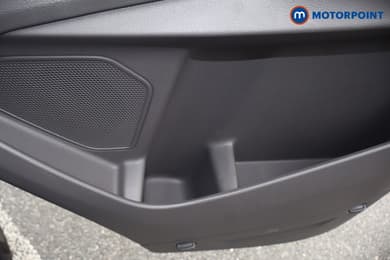 Ford Transit Limited Automatic Diesel Medium Roof Van - Stock Number (1685467) - 32nd supplementary image