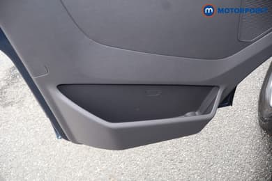 Ford Transit Limited Automatic Diesel Medium Roof Van - Stock Number (1685467) - 36th supplementary image