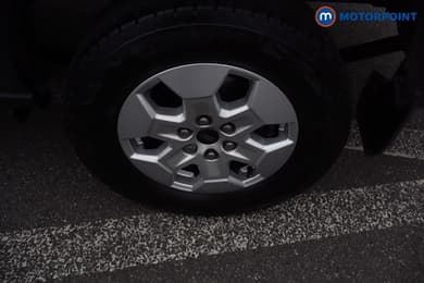 Ford Transit Limited Automatic Diesel Medium Roof Van - Stock Number (1685467) - 41st supplementary image
