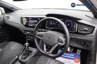 Volkswagen Polo R-Line Automatic Petrol Hatchback - Stock Number (1687391) - 14th supplementary image