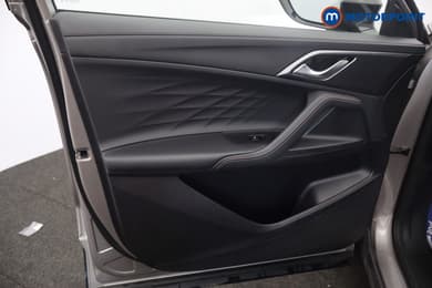 Mg Motor Uk HS Trophy Automatic Petrol-Electric Hybrid SUV - Stock Number (1688792) - 44th supplementary image