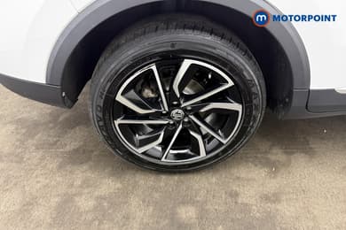 Mg Motor Uk ZS Exclusive Manual Petrol SUV - Stock Number (1659901) - 22nd supplementary image