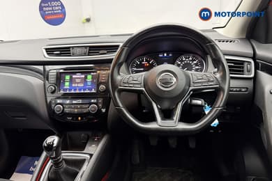 Nissan Qashqai Acenta Premium Manual Diesel SUV - Stock Number (1662095) - 2nd supplementary image