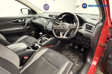 Nissan Qashqai Acenta Premium Manual Diesel SUV - Stock Number (1662095) - 7th supplementary image