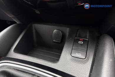 Nissan Qashqai Acenta Premium Manual Diesel SUV - Stock Number (1662095) - 15th supplementary image