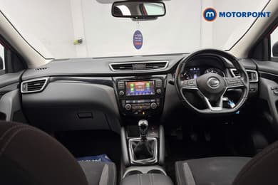 Nissan Qashqai Acenta Premium Manual Diesel SUV - Stock Number (1662095) - 1st supplementary image