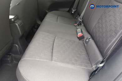 Toyota Yaris Design Automatic Petrol-Electric Hybrid Hatchback - Stock Number (1680514) - 11th supplementary image