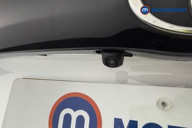 Toyota Yaris Design Automatic Petrol-Electric Hybrid Hatchback - Stock Number (1680514) - 16th supplementary image