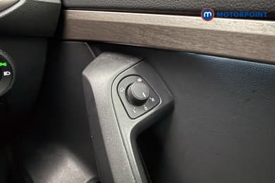 Seat Ateca Xperience Automatic Petrol SUV - Stock Number (1682544) - 19th supplementary image