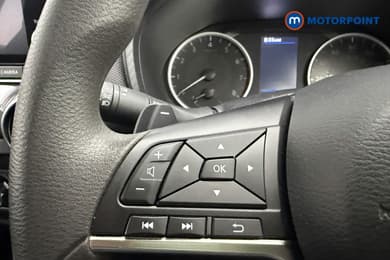 Nissan Juke Acenta Automatic Petrol SUV - Stock Number (1687805) - 13th supplementary image