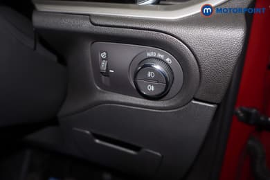 Vauxhall Grandland Ultimate Manual Petrol SUV - Stock Number (1688632) - 6th supplementary image