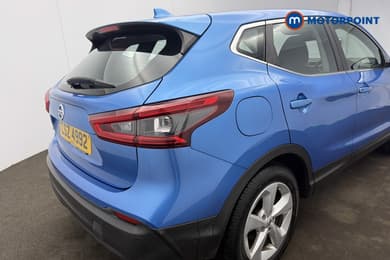 Nissan Qashqai Acenta Premium Manual Diesel SUV - Stock Number (1672487) - 22nd supplementary image