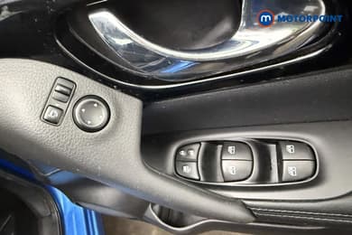 Nissan Qashqai Acenta Premium Manual Diesel SUV - Stock Number (1672487) - 28th supplementary image