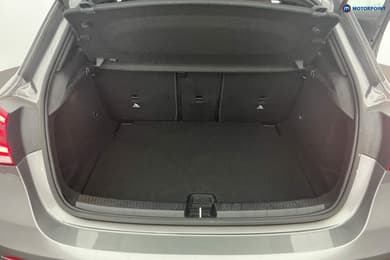 Mercedes-Benz A Class Amg Line Executive Edition Automatic Petrol Hatchback - Stock Number (1684565) - 3rd supplementary image