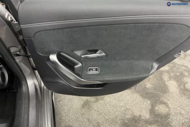 Mercedes-Benz A Class Amg Line Executive Edition Automatic Petrol Hatchback - Stock Number (1684565) - 22nd supplementary image