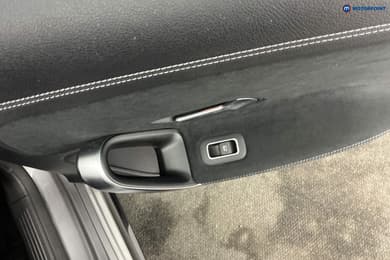Mercedes-Benz A Class Amg Line Executive Edition Automatic Petrol Hatchback - Stock Number (1684565) - 23rd supplementary image