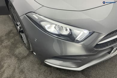 Mercedes-Benz A Class Amg Line Executive Edition Automatic Petrol Hatchback - Stock Number (1684565) - 24th supplementary image