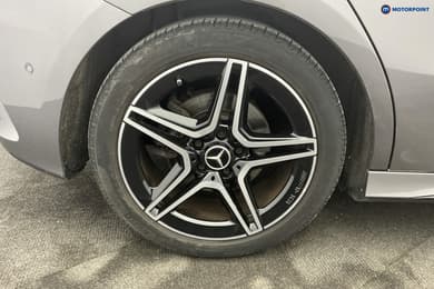 Mercedes-Benz A Class Amg Line Executive Edition Automatic Petrol Hatchback - Stock Number (1684565) - 31st supplementary image