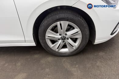 Volkswagen Golf Life Manual Petrol Hatchback - Stock Number (1684581) - 24th supplementary image