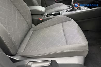 Volkswagen Golf Life Manual Petrol Hatchback - Stock Number (1684581) - 30th supplementary image