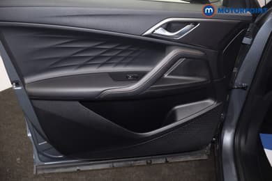 Mg Motor Uk HS Trophy Automatic Petrol-Electric Hybrid SUV - Stock Number (1686216) - 37th supplementary image