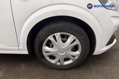Dacia Sandero Essential Manual Petrol Hatchback - Stock Number (1687518) - 6th supplementary image
