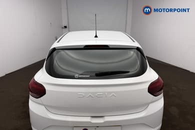 Dacia Sandero Essential Manual Petrol Hatchback - Stock Number (1687518) - 9th supplementary image