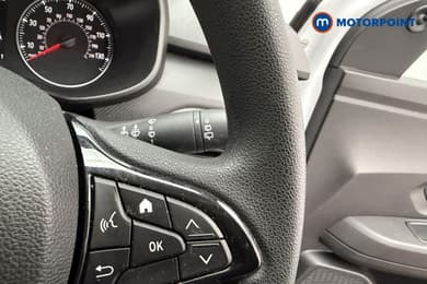 Dacia Sandero Essential Manual Petrol Hatchback - Stock Number (1687518) - 28th supplementary image