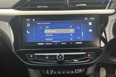 Vauxhall Corsa YES Manual Petrol Hatchback - Stock Number (1639901) - 2nd supplementary image