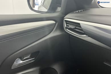 Vauxhall Corsa YES Manual Petrol Hatchback - Stock Number (1639901) - 16th supplementary image