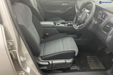 Nissan X-Trail N-Connecta Automatic Petrol-Electric Hybrid SUV - Stock Number (1673618) - 4th supplementary image