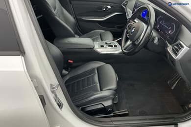 BMW 3 Series M Sport Automatic Petrol Saloon - Stock Number (1677381) - 4th supplementary image