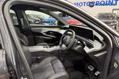Peugeot 5008 GT Automatic Petrol SUV - Stock Number (1680799) - 1st supplementary image
