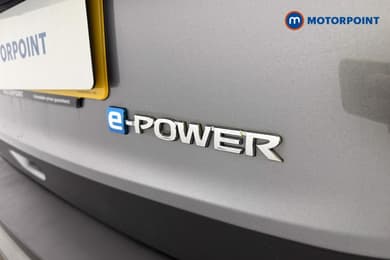 Nissan X-Trail N-Connecta Automatic Petrol-Electric Hybrid SUV - Stock Number (1681644) - 20th supplementary image