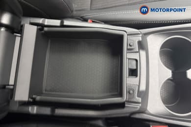 Nissan Qashqai N-Connecta Automatic Petrol SUV - Stock Number (1683501) - 10th supplementary image