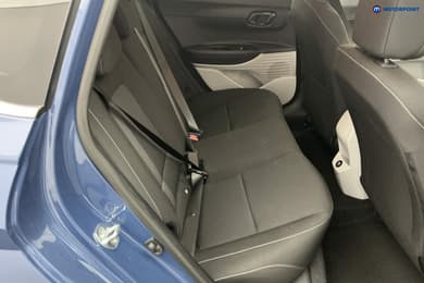 Hyundai I20 Tech Line Automatic Petrol Hatchback - Stock Number (1686032) - 5th supplementary image