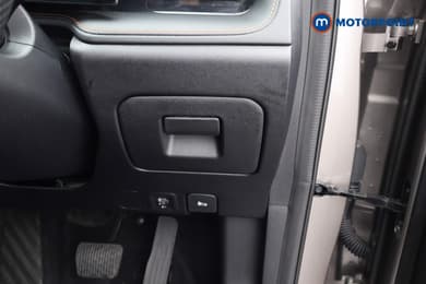 Mg Motor Uk HS Trophy Automatic Petrol-Electric Hybrid SUV - Stock Number (1686119) - 19th supplementary image