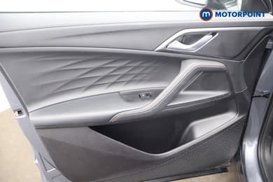 Mg Motor Uk HS Trophy Automatic Petrol-Electric Hybrid SUV - Stock Number (1686147) - 31st supplementary image