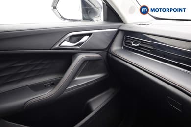 Mg Motor Uk HS Trophy Automatic Petrol-Electric Hybrid SUV - Stock Number (1686157) - 16th supplementary image