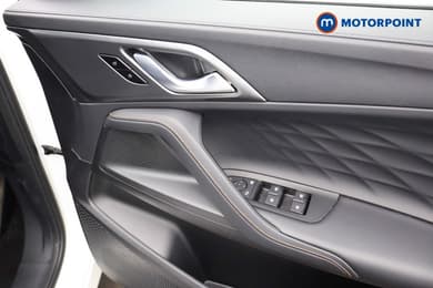 Mg Motor Uk HS Trophy Automatic Petrol-Electric Hybrid SUV - Stock Number (1686157) - 21st supplementary image